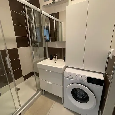 Apartment Petronela S Parkovacim Miestom *